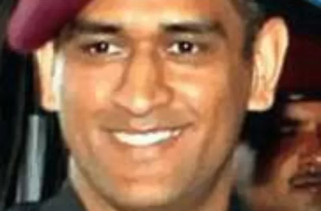 Dhoni changed his profile picture, retirement anniversary on August 15