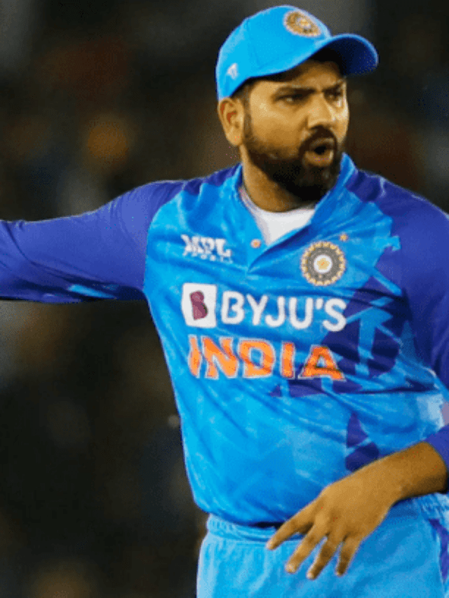 IND vs PAK: 3 Indian Players Whose Career Might End After Poor Performance In T20 World Cup 2022 Opener