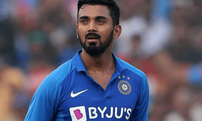 KL Rahul's Jaw-Dropping Feat Leaves Kohli Stunned! 6 KL Rahul’s Jaw-Dropping Feat Leaves Kohli Stunned!