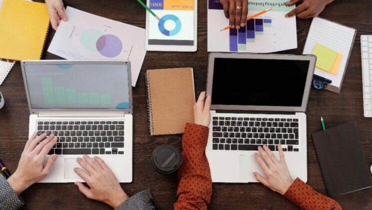 8 Digital Marketing Strategies That Would Take You From the Gateway to the West to Success